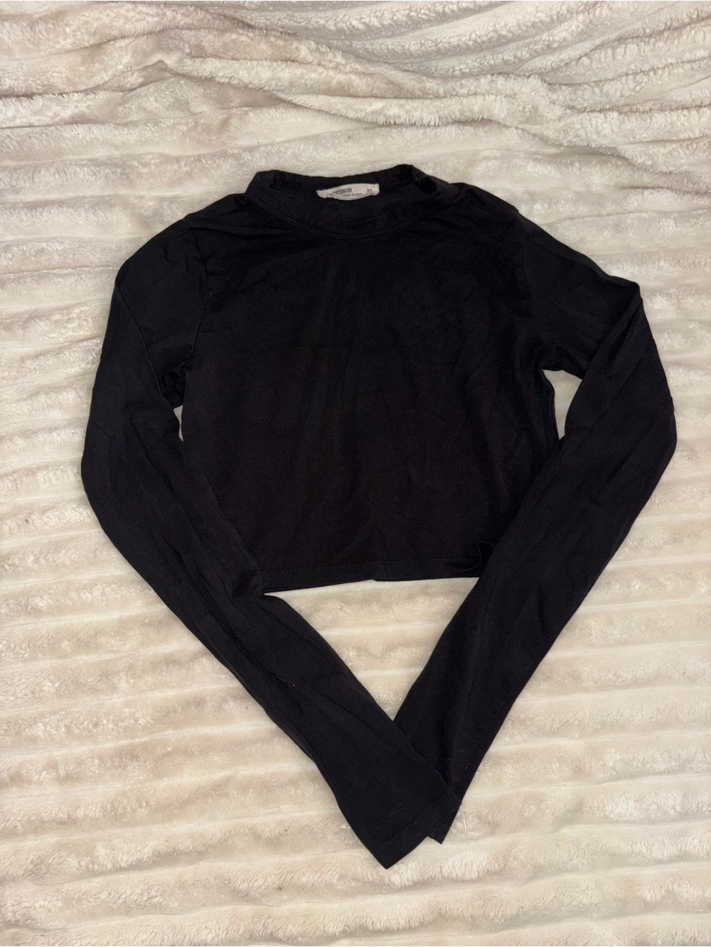 Cotton On Black Long-Sleeve Cropped Tee